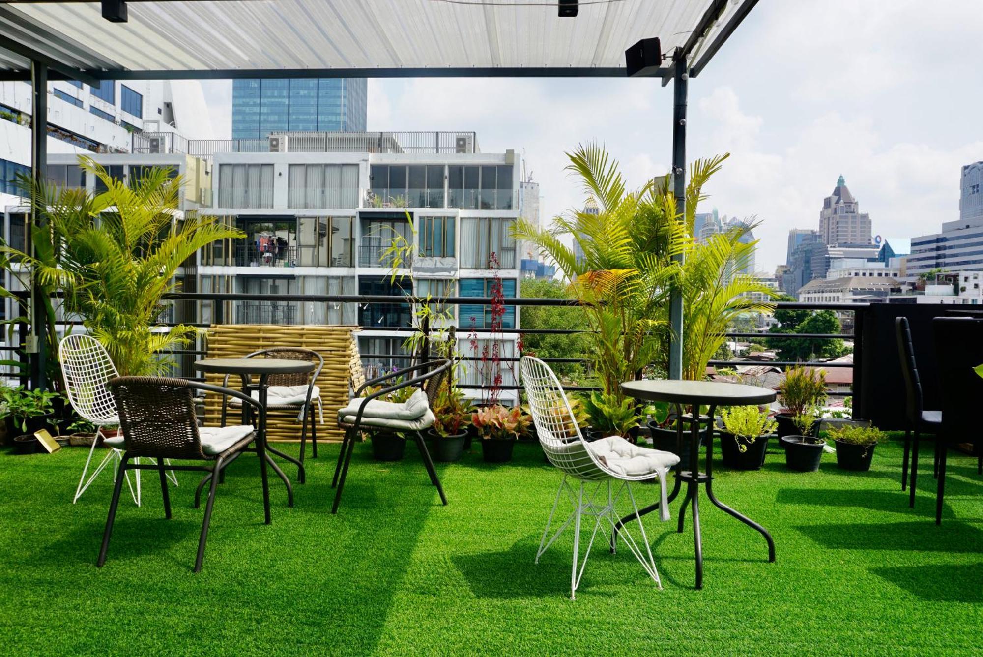 Silom Soi 3 Hash Apartment Hip And Funky With Rooftop View Bangkok Exterior photo